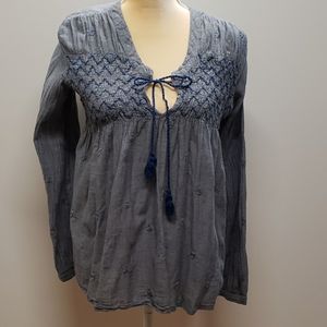 M UMM Splash Blue Chambray Long Sleeve Top A66
